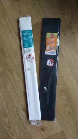 papier crépon blanc et noir
