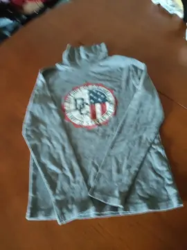 pull col roulé Kiabi 8 ans