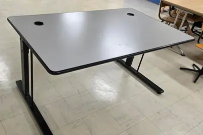 table bureau informatique