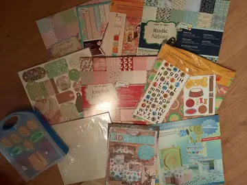 Matériel de scrapbooking