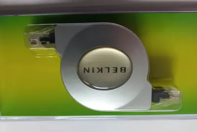 Câble RJ45 (éthernet) rétractable sur enrouleur, longueur 1.5 mètre