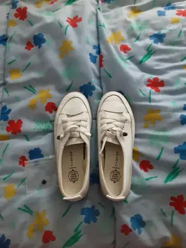 1 paire de chaussures mocassins taille 38 39