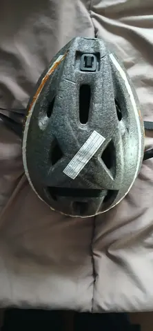 casque vélo sans décoration