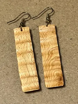 boucles d’oreilles en bois