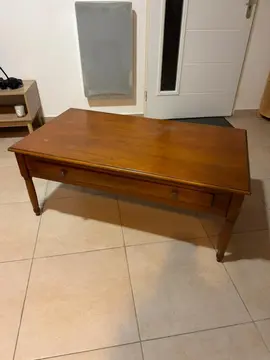Table basse de salon en bois