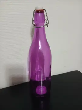 bouteille violette
