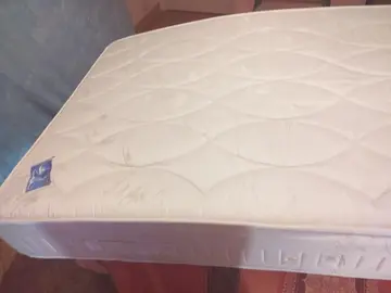 sommier et matelas 120