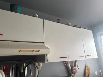 j’ai des placards de cuisine à donner