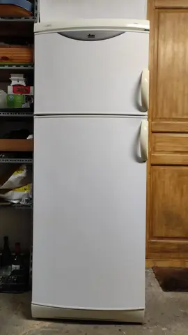 Frigo : réfrigérateur-congélateur