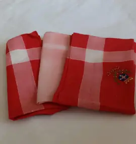 3 mouchoirs en tissu