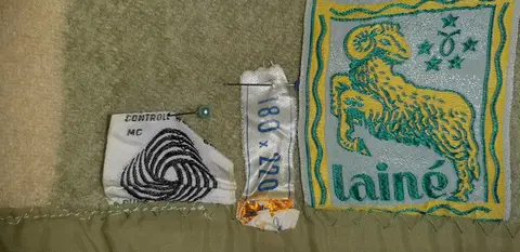 couverture en laine 180 × 220