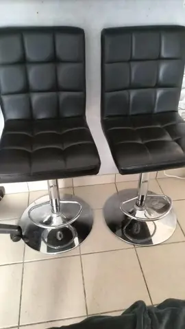 2 Chaises de bar