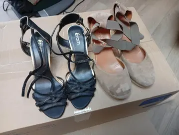 lot 2 paire de chaussures pointure 39