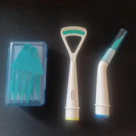 Brosettes Oxyjet et interdentaires Oral B