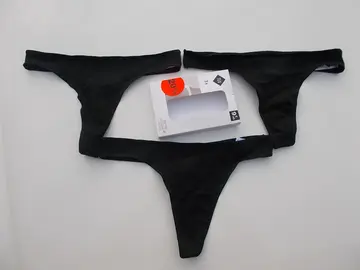 strings femme neuf taille 38/40