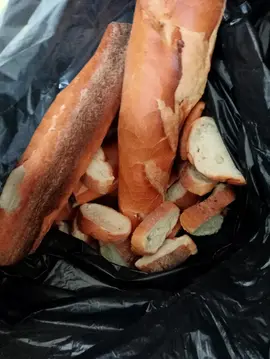 donne pain rassis pour animaux