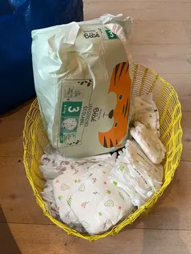 lot de couches bébé taille 3
