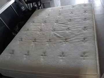 matelas ZINUS 160X200 cm