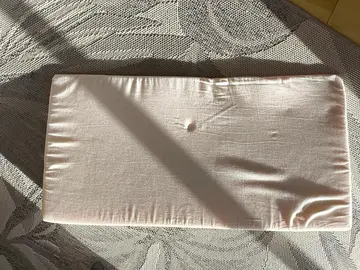 coussin triangle 0,80 cm