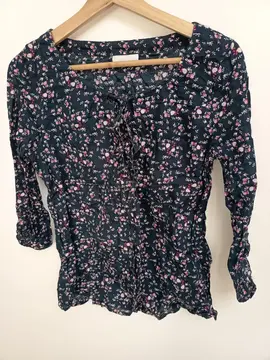 blouse à fleurs