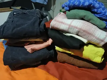 lot vêtements n°1 12-14ans