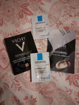 échantillons fond de teint