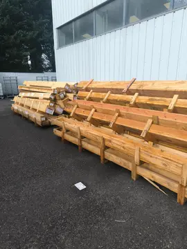 caisses en bois 3-4m de long