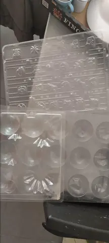 tasses à café, mini cuillères de présentation