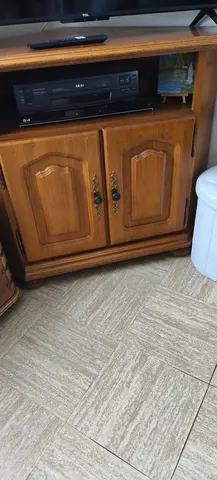 Meuble télé d'angle