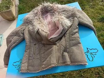 Blouson femme en daim taille 42