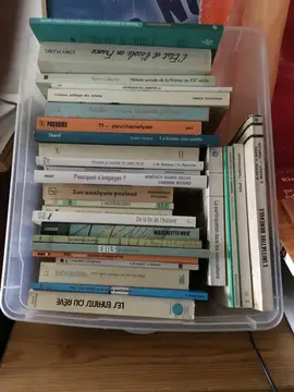 livres professionnels travail social, divers cf photo