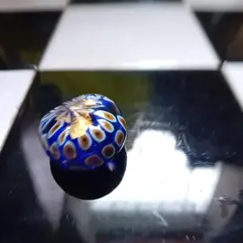 Pierre en verre décorative