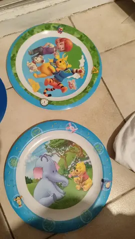 Lot assiettes bébé