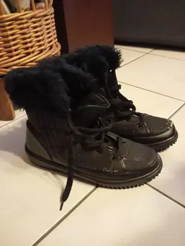bottines hiver p.38 jamais portées