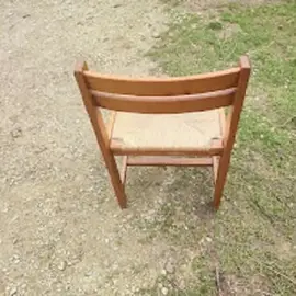 Chaise bois, assise paille