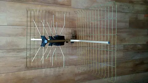 Antenne télé râteau