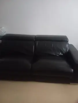 donne canapé très confortable