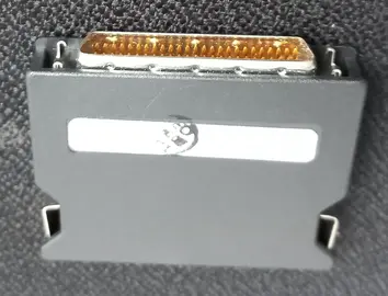 Terminateur SCSI 2 (50 pin)