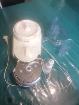 Robot SEB VITA COMPACT (avec le récipient principal percé))