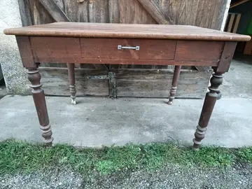 vieille table/bureau