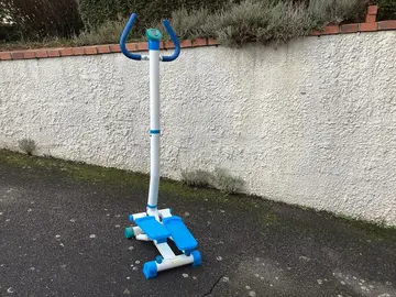 appareil d’exercice pour le step (stepper)