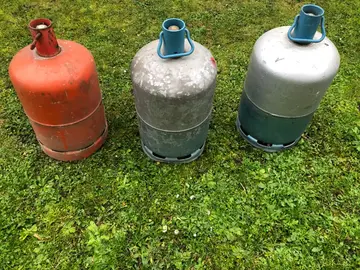 bouteilles gaz vides