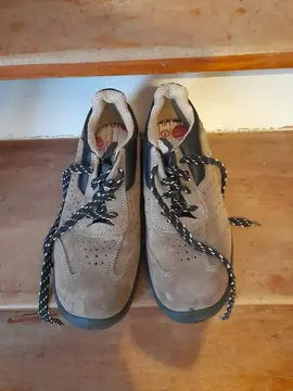 chaussures de sécurité T 44