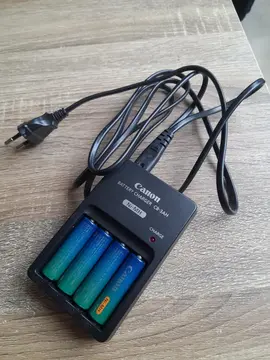 chargeur de piles et piles rechargeables