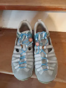 chaussures de sport T 41