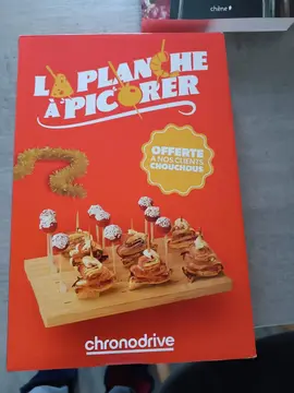 planche apéritive en bois