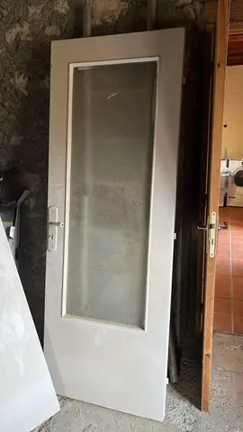 porte en mélanine et vitre