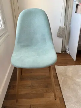 chaise style scandinave Maisons du monde. couleur vert d’eau