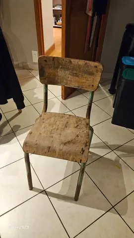 Petite chaise enfant