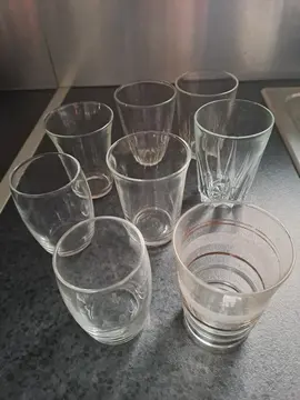 lot de verres dépareillés